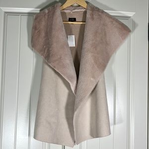 NWT Ontwelfth Faux Fur Vest - Women’s S